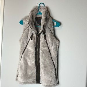 Kuhl vest